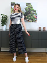Load image into Gallery viewer, Tyra trousers PDF Pattern
