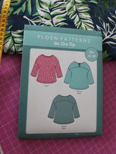 Load image into Gallery viewer, Eira Sewing Kit - Leafy
