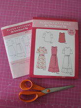 Load image into Gallery viewer, Vera Sewing Kit - Mint