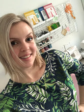 Load image into Gallery viewer, Eira Sewing Kit - Leafy