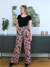 Load image into Gallery viewer, Tyra trousers PDF Pattern
