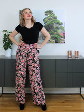 Load image into Gallery viewer, Tyra trousers Paper Pattern

